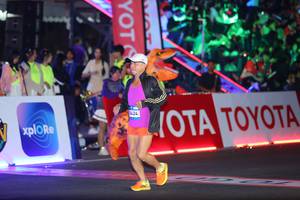 BIB: 0424
                            <button type="button" onclick="openModal(23179597)" class="btn btn-primary btn-sm float-right btn-popup" data-toggle="modal" data-target=".modal-high-quality">
                        <i class="fas fa-shopping-cart"></i> Add to Cart
                    </button>
                                            <button type="button" onclick="isThisMe(23179597, true)" class="btn btn-success btn-sm float-right btn-popup btn-isme hidden" data-toggle="tooltip" data-placement="bottom" title="นี่คือรูปของคุณใช่ไหม คลิกที่นี่เพื่อเอาเข้าอัลบั้ม">
                        <i class="fas fa-plus"></i> Add to album
                    </button>
                    <button type="button" onclick="isThisMe(23179597, false)" class="btn btn-warning btn-sm float-right btn-popup btn-isnotme hidden">
                        <i class="fas fa-ban"></i> Remove from album
                    </button>